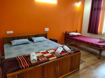 White Elephant Restaurant & Cottages Gokarna 고카르나 외부 사진